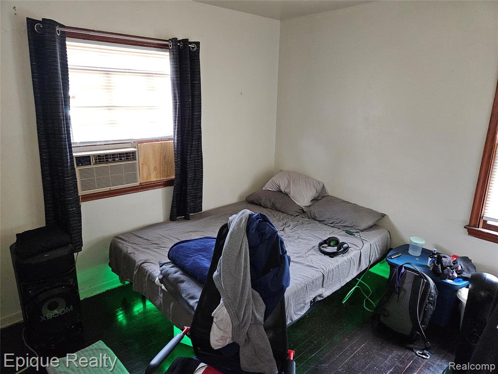 4645 Chatsworth Street Property Photo 27