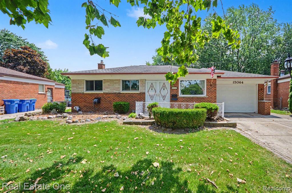 15064 Masonic Boulevard Property Photo 1
