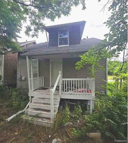 15485 Cherrylawn Street Property Photo 2