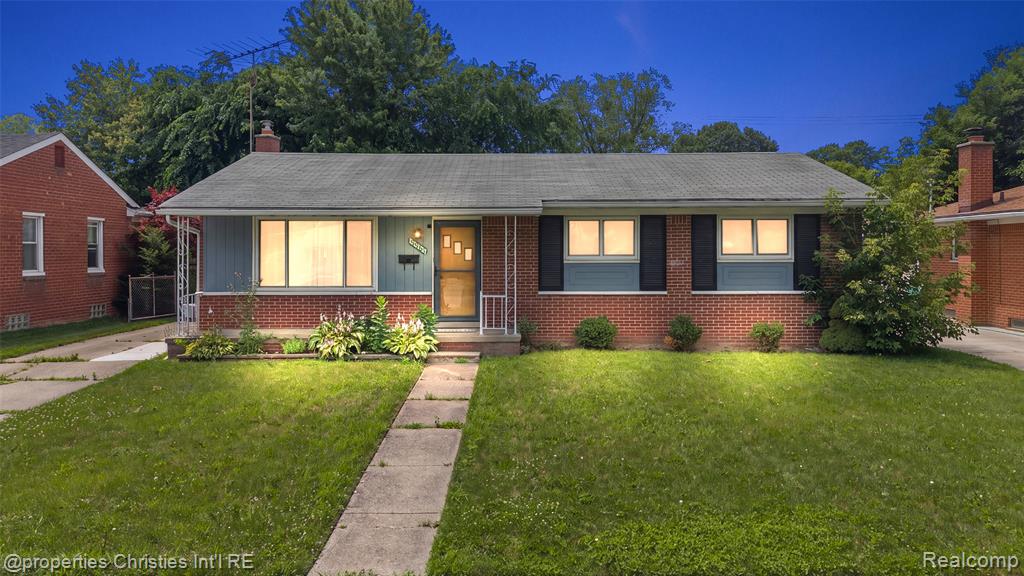 9961 Merriman Road Property Photo 1