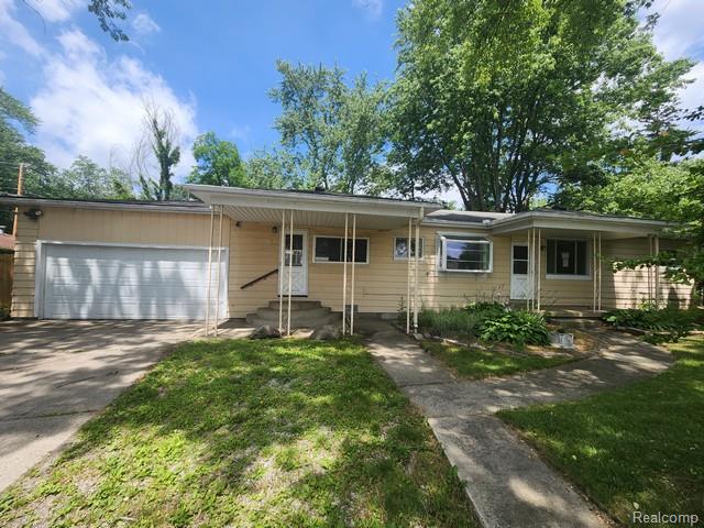 3302 Newton Road Property Photo 1