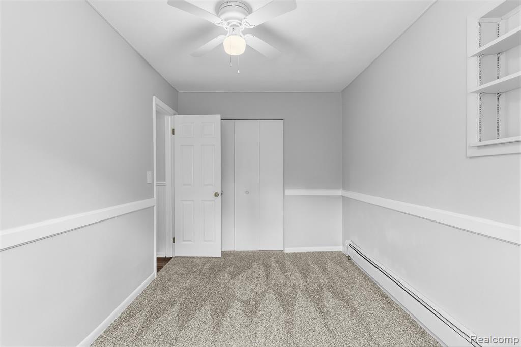 7313 River Road Property Photo 14