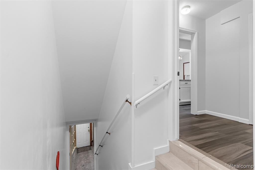 7313 River Road Property Photo 39