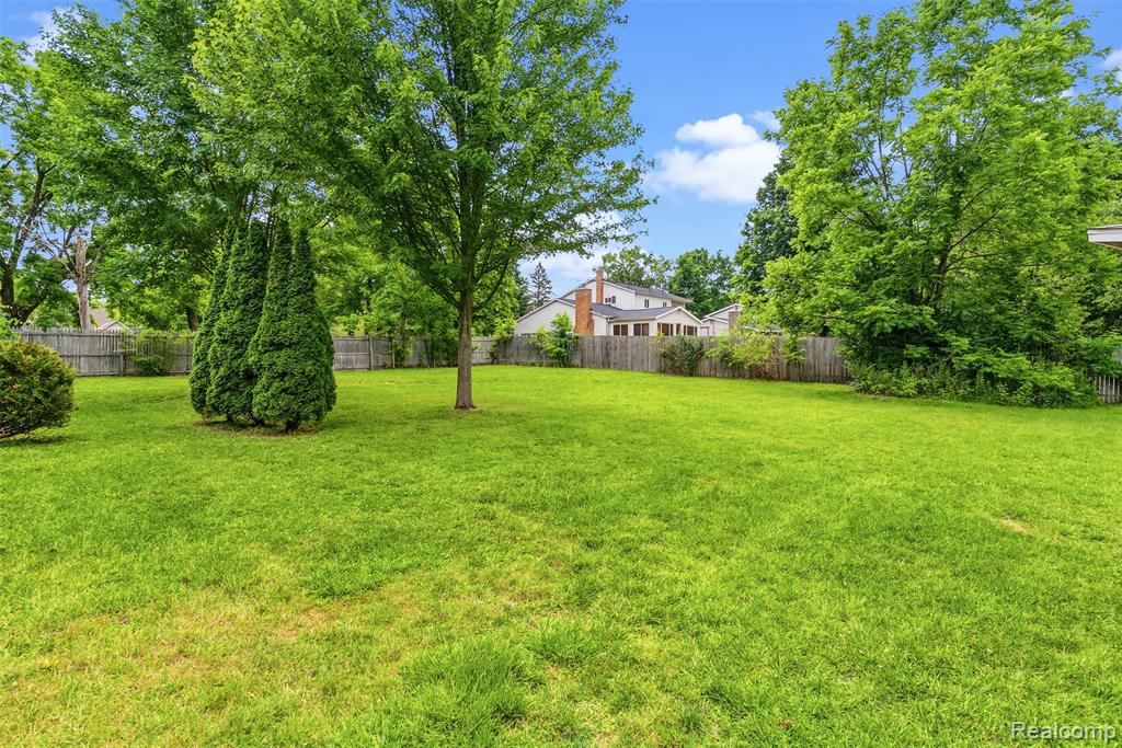 7313 River Road Property Photo 40