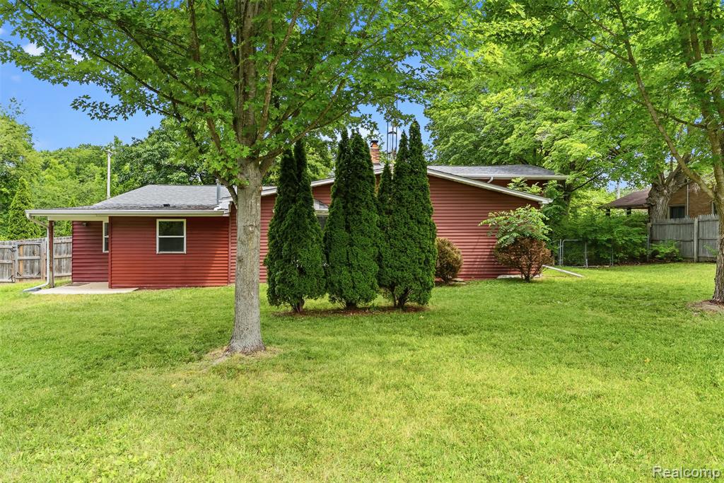 7313 River Road Property Photo 43