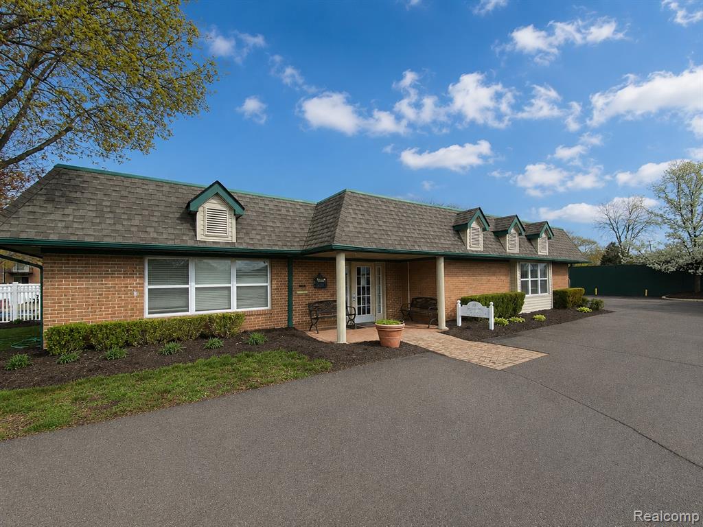 1880 Axtell Drive Property Photo 18