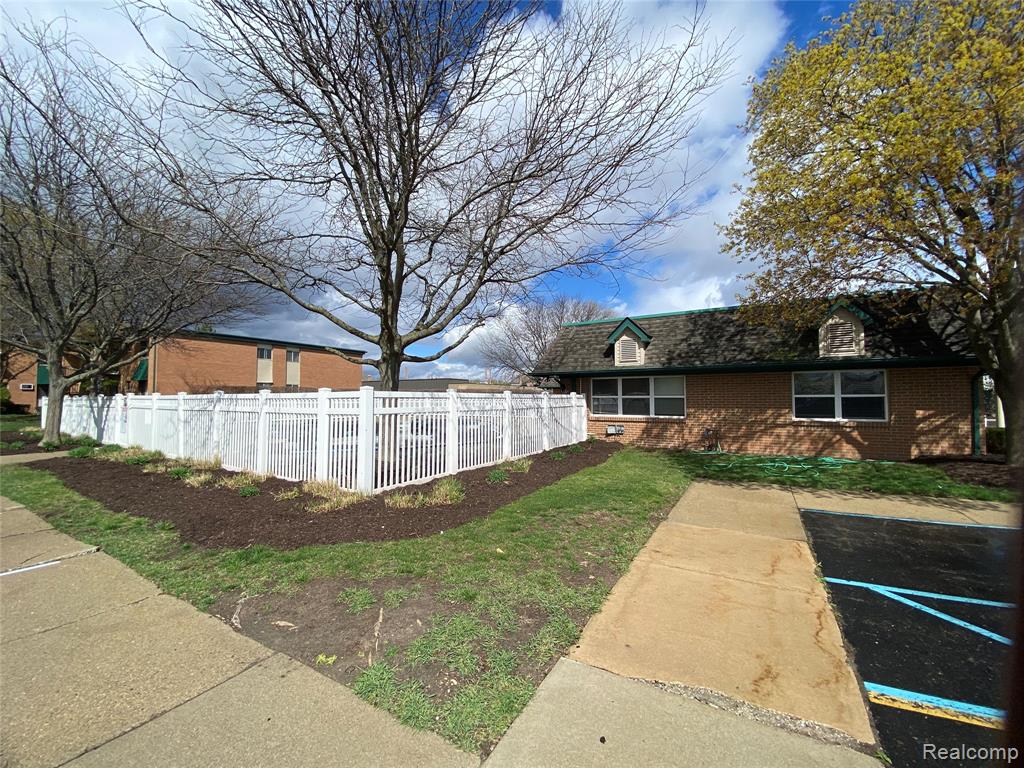 1880 Axtell Drive Property Photo 22