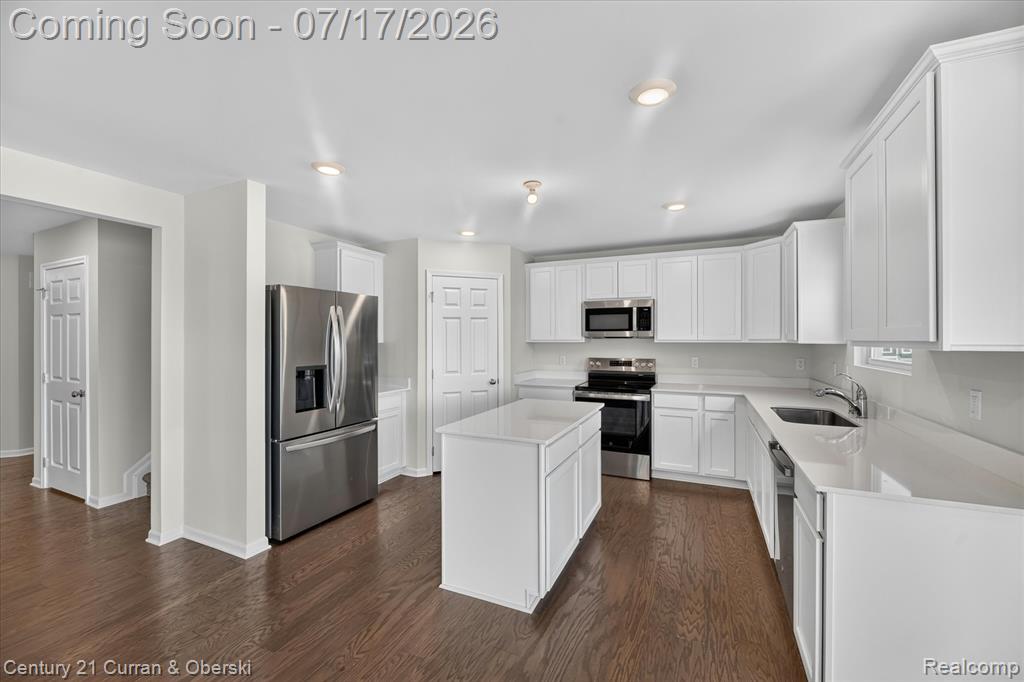 8404 Capstone Drive Property Photo 13