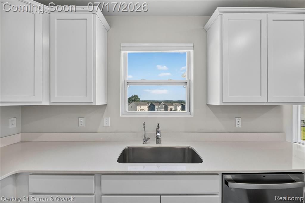 8404 Capstone Drive Property Photo 16