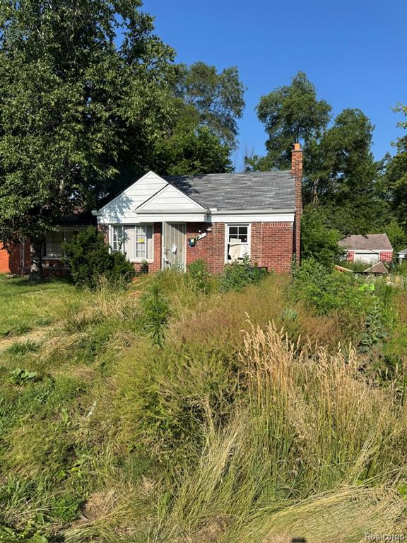 18811 Kelly Road Property Photo 1