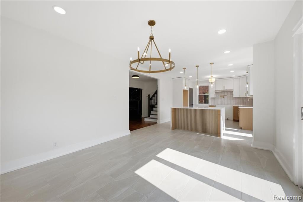 18084 Birchcrest Drive Property Photo 17