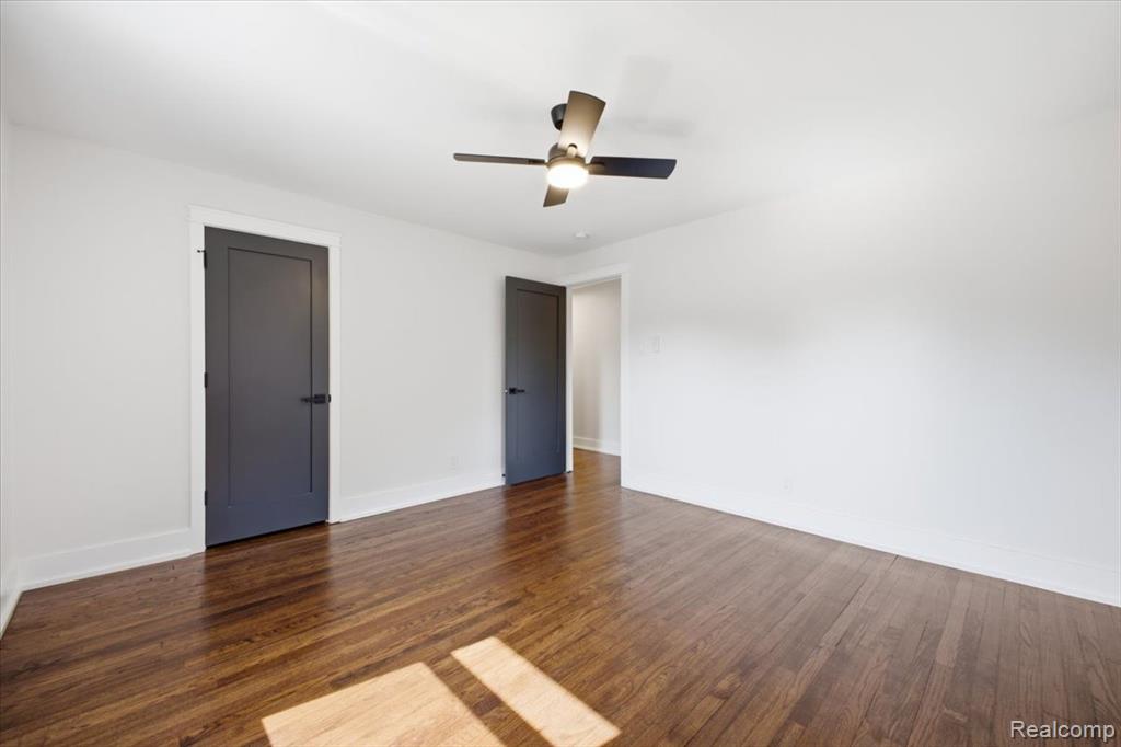 18084 Birchcrest Drive Property Photo 29