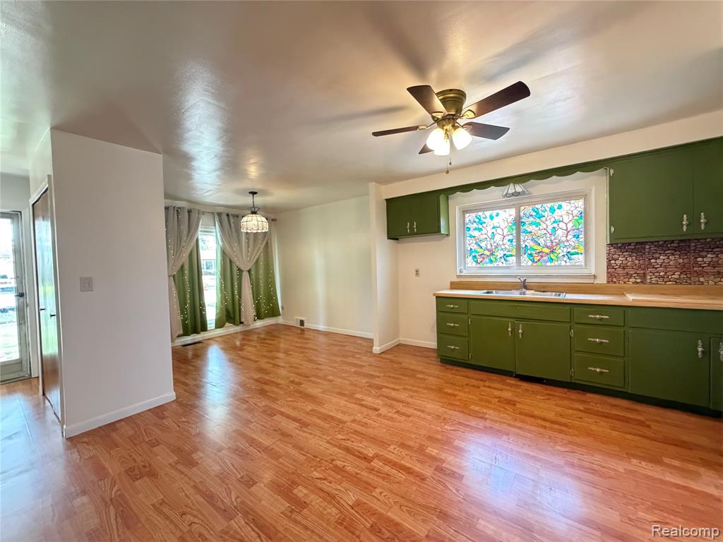 1861 Grange Road Property Photo 9