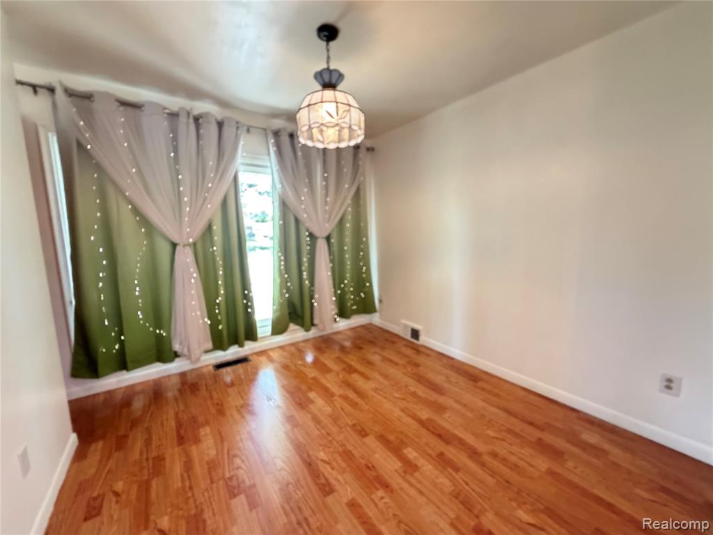 1861 Grange Road Property Photo 28
