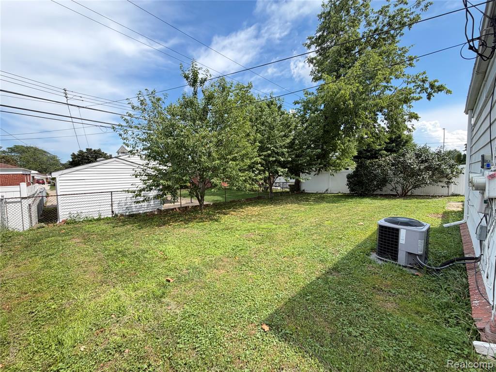 1861 Grange Road Property Photo 30