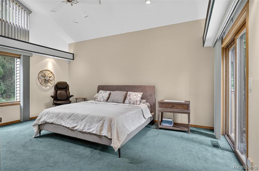 7772 Athlone Drive Property Photo 17