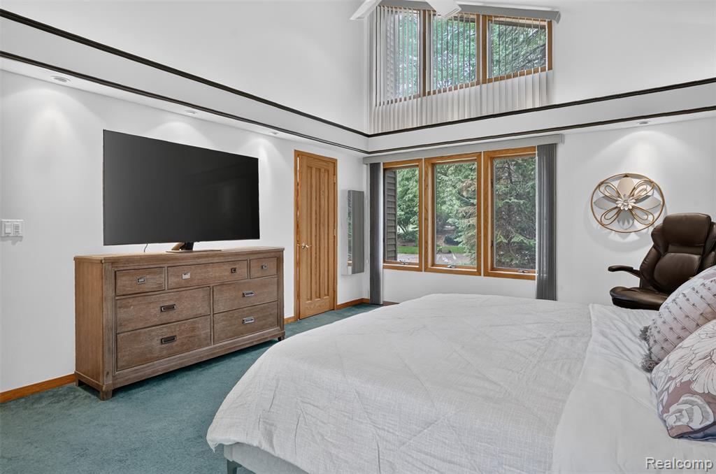7772 Athlone Drive Property Photo 18