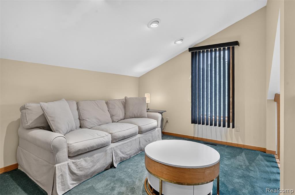7772 Athlone Drive Property Photo 23