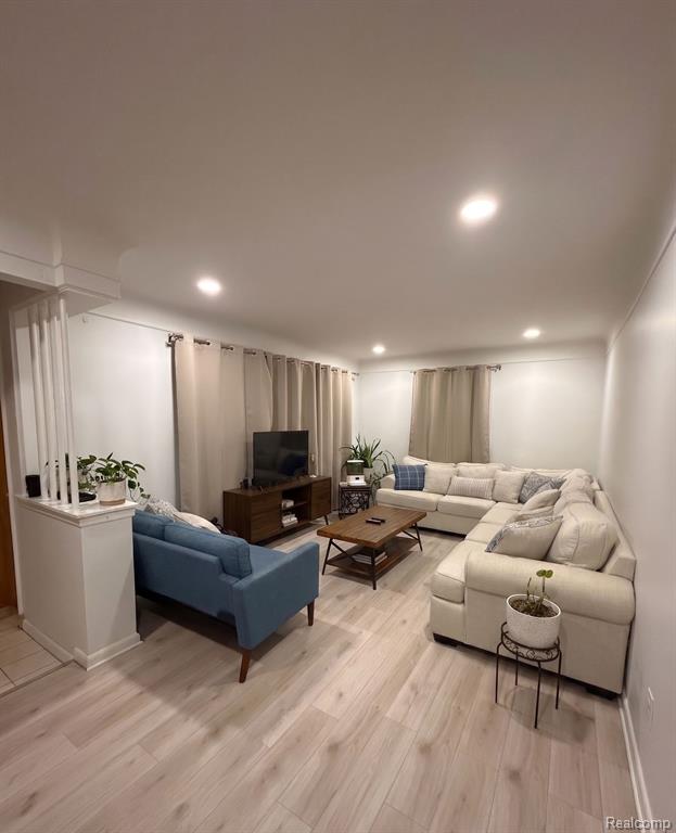 1500 Sherwood Court Property Photo 10