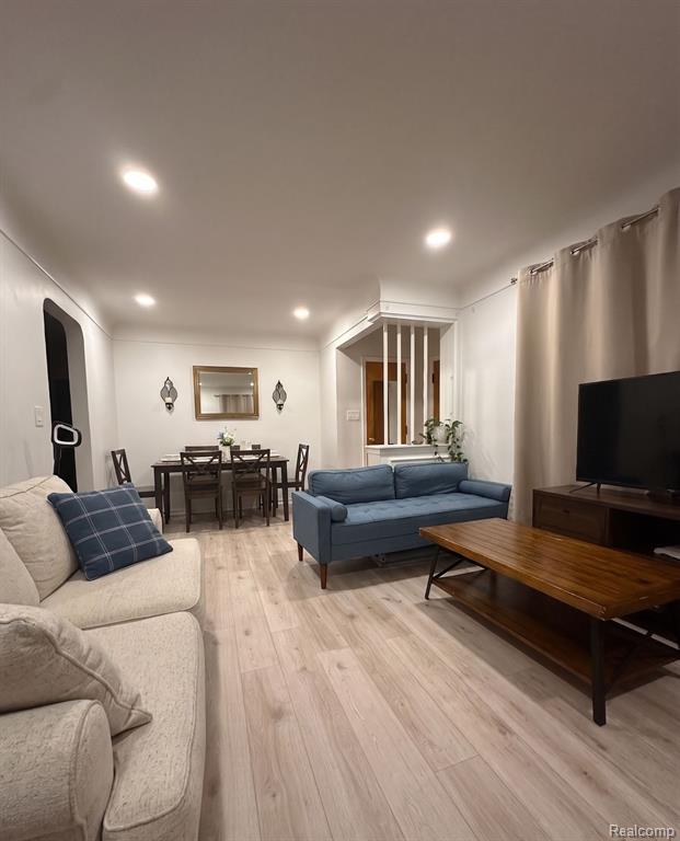 1500 Sherwood Court Property Photo 11