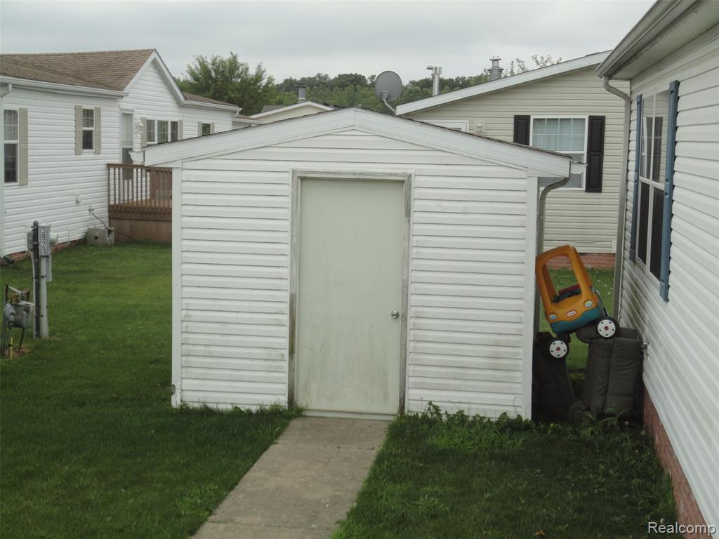 3931 Megans Ridge Property Photo 4