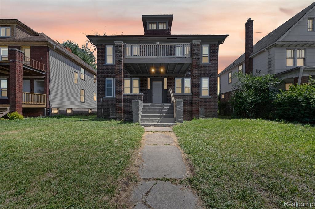 5319 Ivanhoe Street Property Photo 1