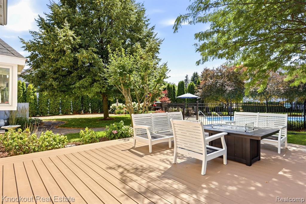 580 Northview Drive Property Photo 54