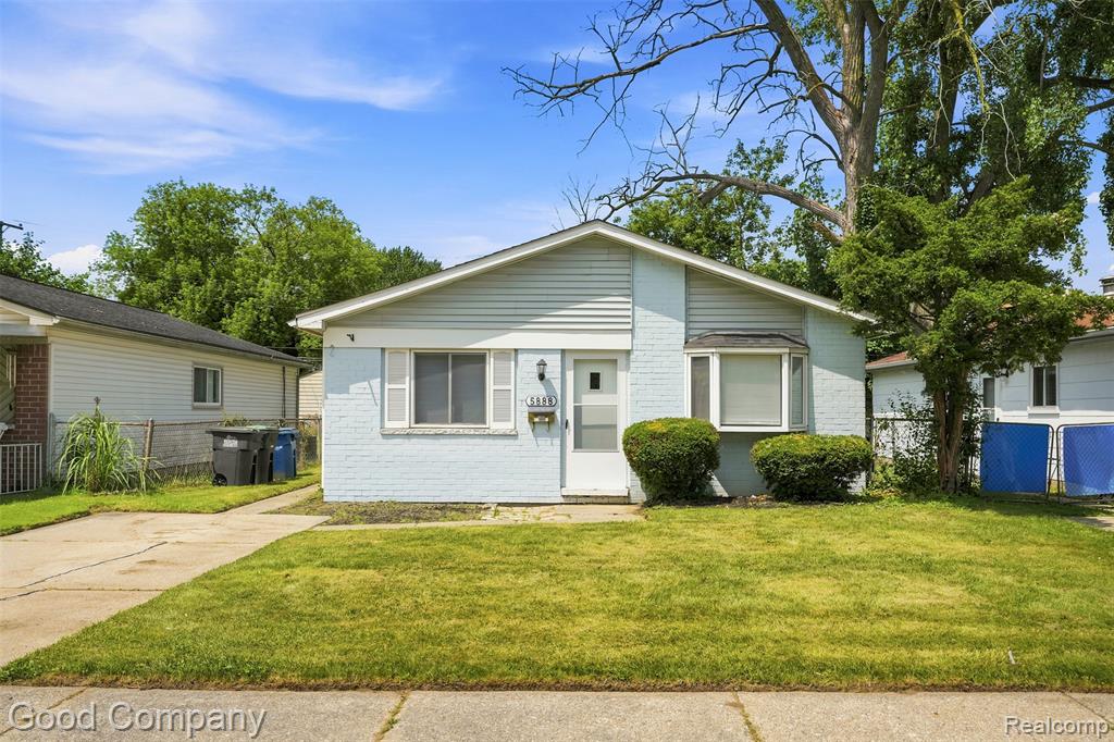 5888 Westlake Street