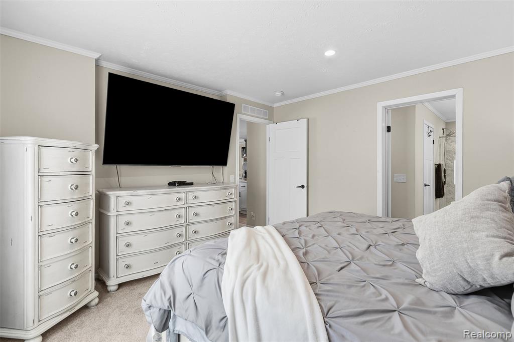 6450 Prince Boulevard Property Photo 11