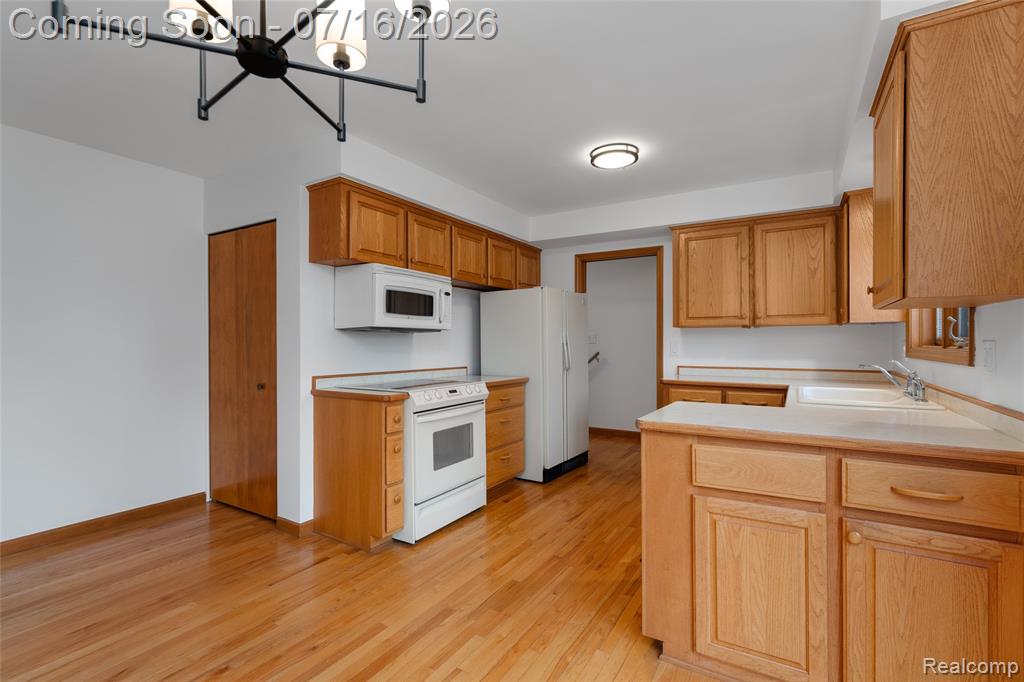 28665 Campbell Drive Property Photo 7
