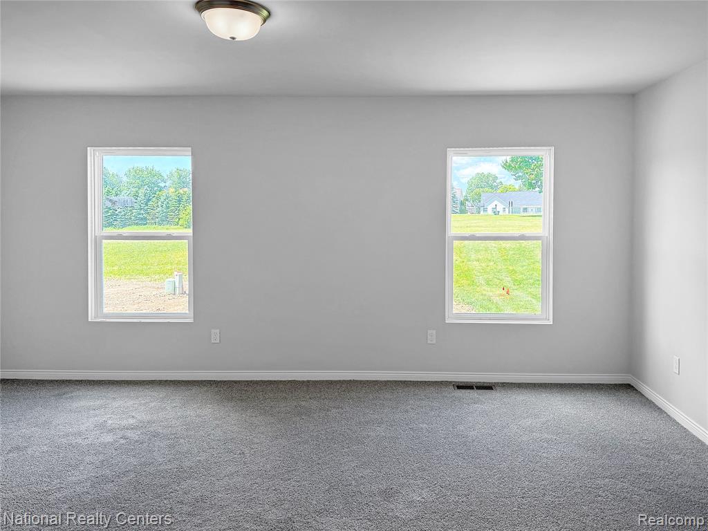 390 Devonshire Drive Property Photo 16