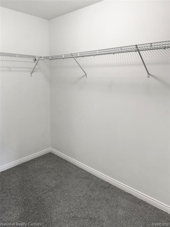 390 Devonshire Drive Property Photo 18