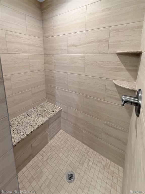 390 Devonshire Drive Property Photo 20