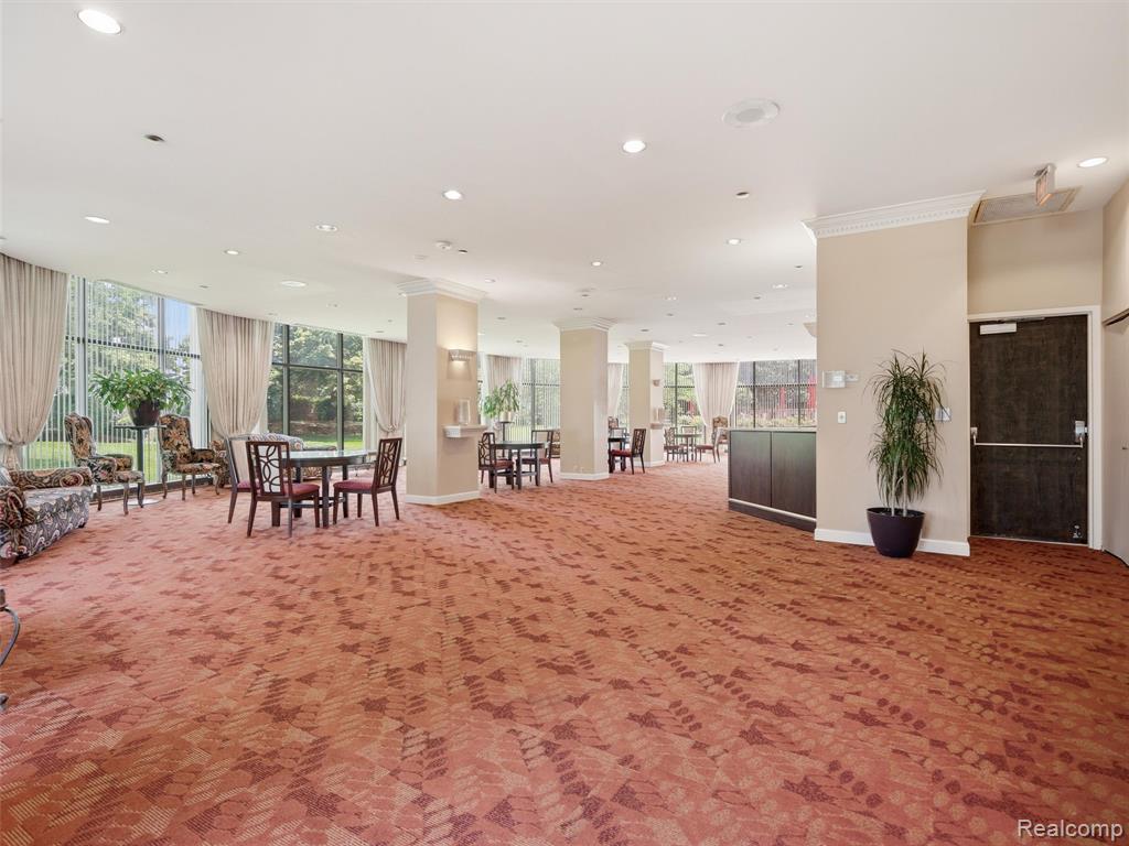 5000 Town Center Property Photo 22