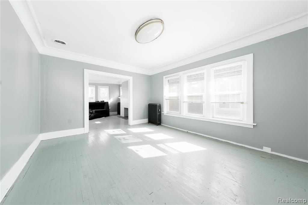 1714 Calvert Street Property Photo 5
