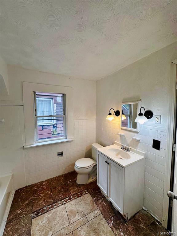20014 Hull Street Property Photo 9