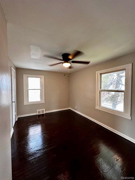 20014 Hull Street Property Photo 13