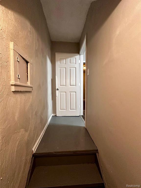 20014 Hull Street Property Photo 16