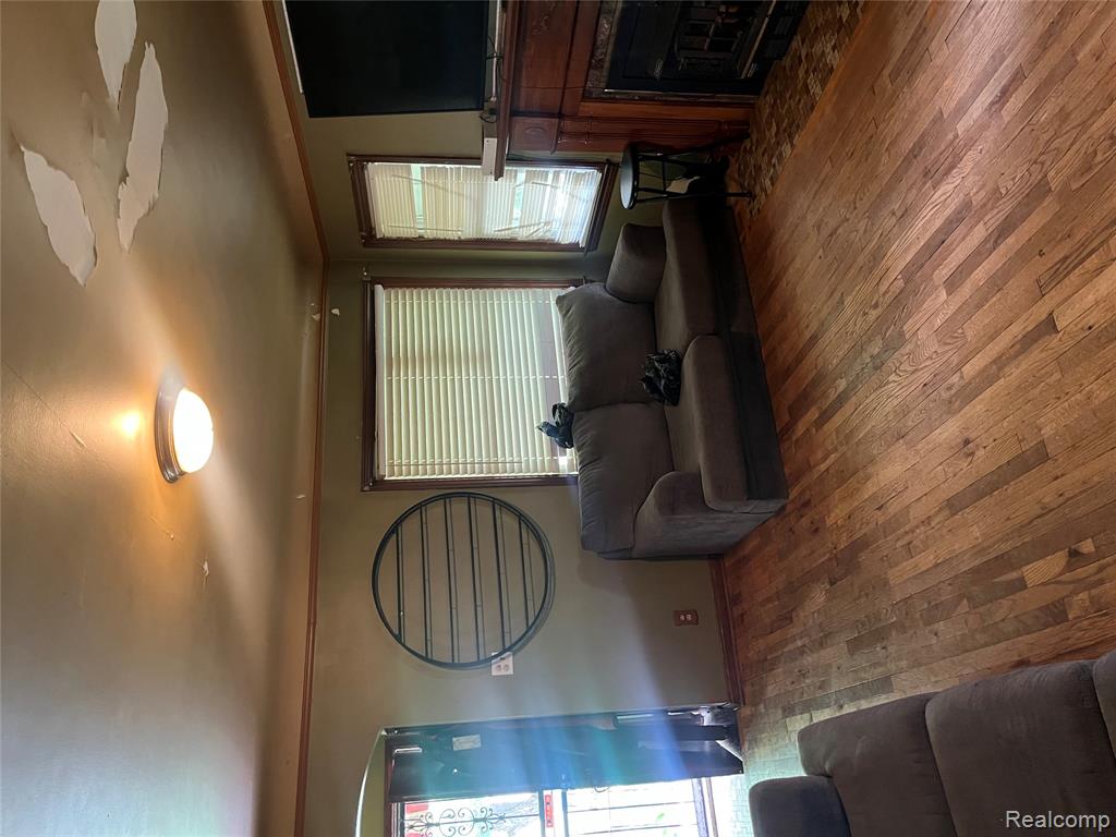 4853 Guilford Street Property Photo 3