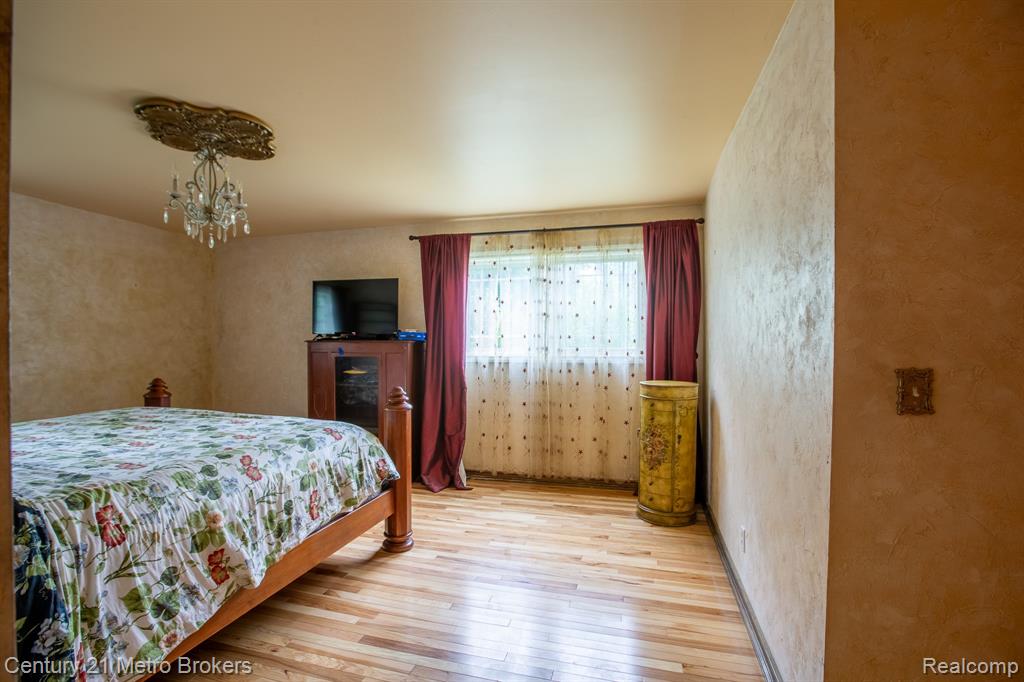 5262 Conifer Drive Property Photo 11