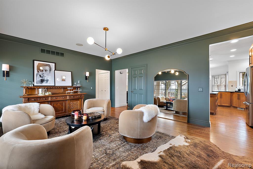 1795 Hazel Street Property Photo 6