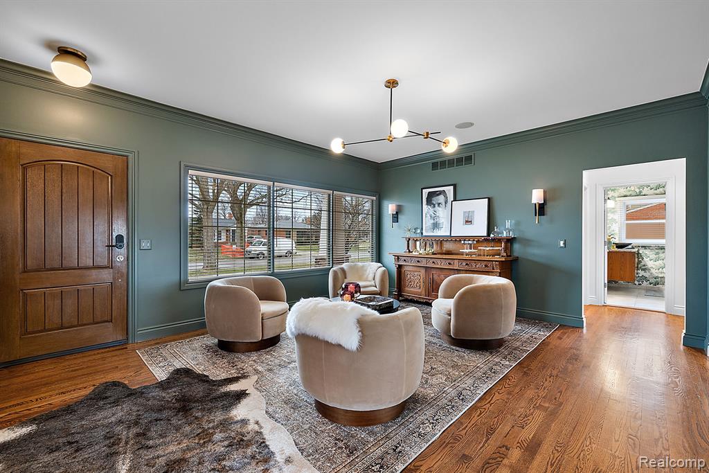 1795 Hazel Street Property Photo 8