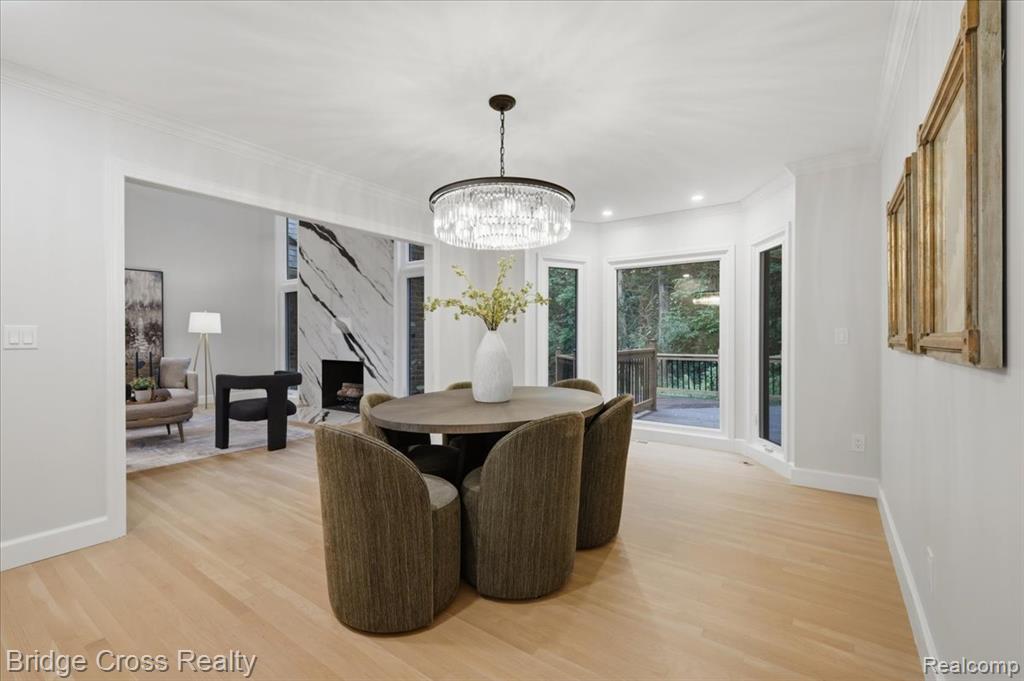 249 Norcliff Drive Property Photo 14
