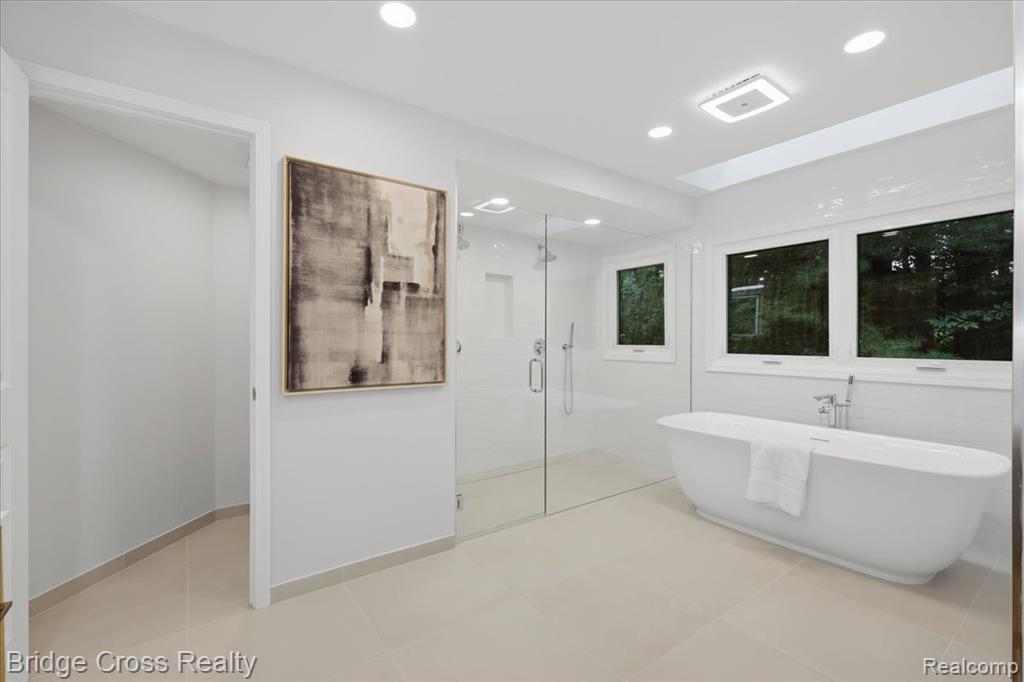 249 Norcliff Drive Property Photo 36