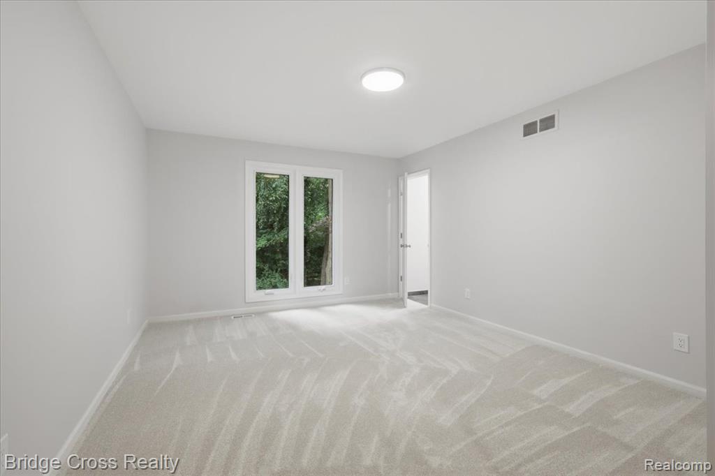 249 Norcliff Drive Property Photo 50