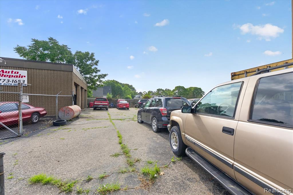16550 Wilson Avenue Property Photo 27