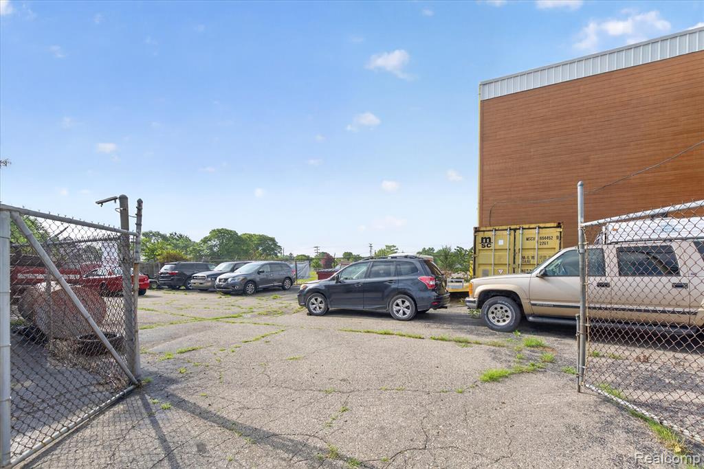 16550 Wilson Avenue Property Photo 37