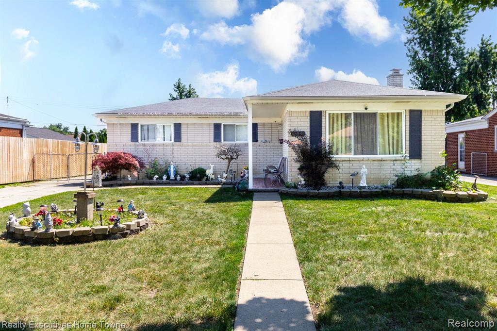 32566 Revere Drive