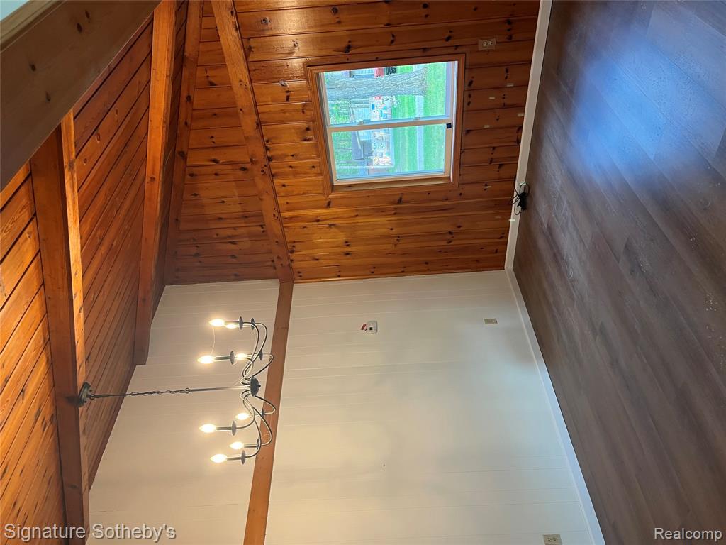 6246 Dorr Loop Property Photo 5