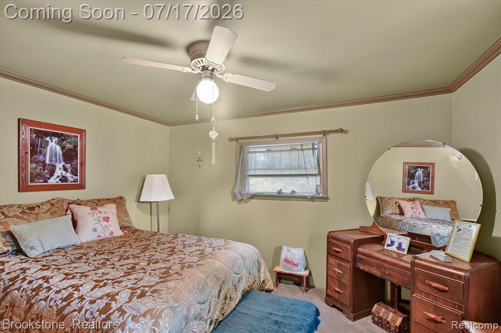 22025 Lakefield Road Property Photo 17